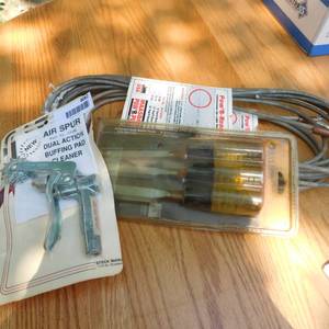 lot 8082 image: Wood Chisels & Power-Reach Cables