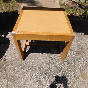 lot 8089 image: Wood End Table