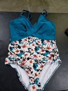 lot 6646 image: One Piece Bathing Suit for Women Front Cross Athletic Tummy Control Swimsuits V Neck Slimming Swimwear Blue Pink Print 2XL