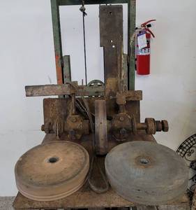 lot 399 image: Plow disc blades wmetal equipment