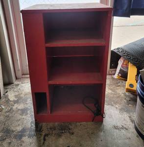 lot 428 image: Wood cabinet wcubby