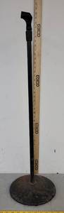 lot 437 image: Microphone stand