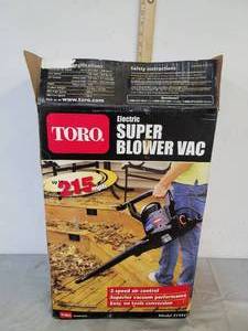 lot 510 image: Toro electric super blower vac