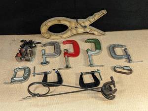 lot 640 image: Clamps.