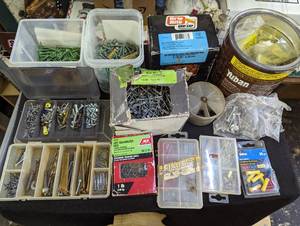 lot 792 image: Assorted Hardware.