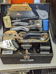 lot 714 image: Carpet Roller, Carpet Cutters, and Carpet Tools.