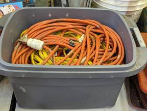 lot 718 image: Electrical Extension Cords