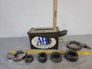 lot 534 image: (6) Saw guide for pipes