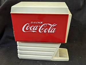 lot 774 image: Coke dispenser toy and box.