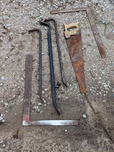 lot 593 image: (3) Crowbars  (2) squares & saw