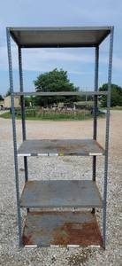 lot 569 image: Metal shelf w4 shelves