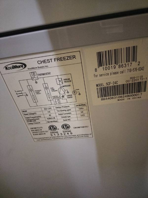 Koolmore 77 in. Commercial Chest Freezer 24 Cu ft.