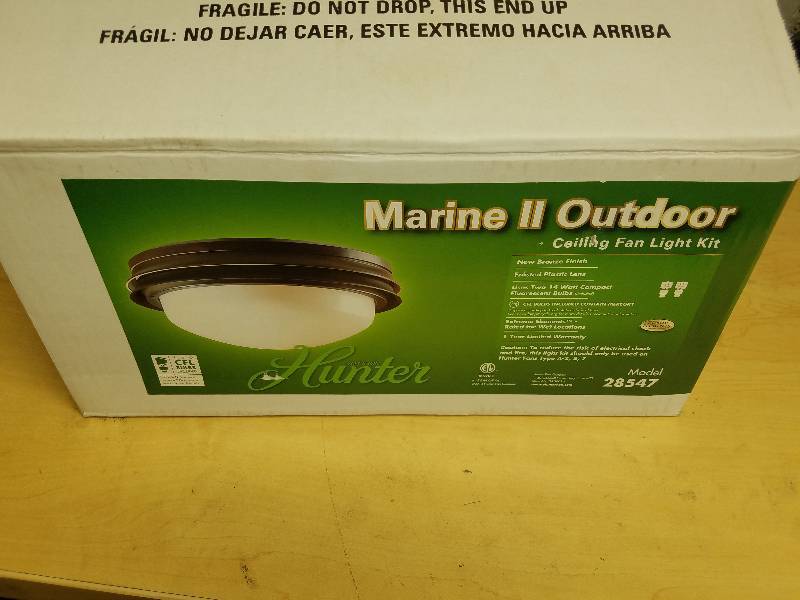 lot 1740 image: Hunter Marine II Outdoor Ceiling Fan Light Kit