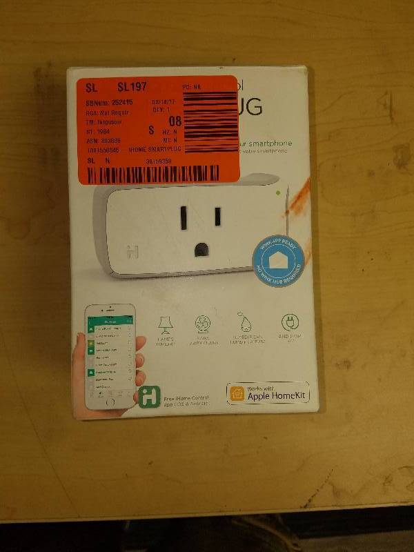 lot 1753 image: iHome Control Smart Plug