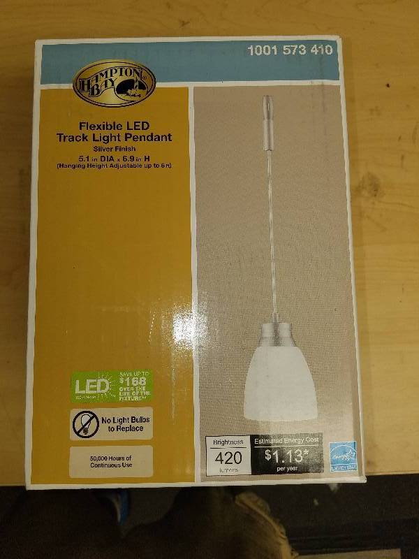 lot 1774 image: Hampton bay Flexible LED Track light pendant-Silver
