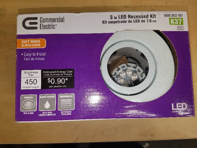 lot 1851 image: Commercial Electric Soft White 3 LED Recessed Kit