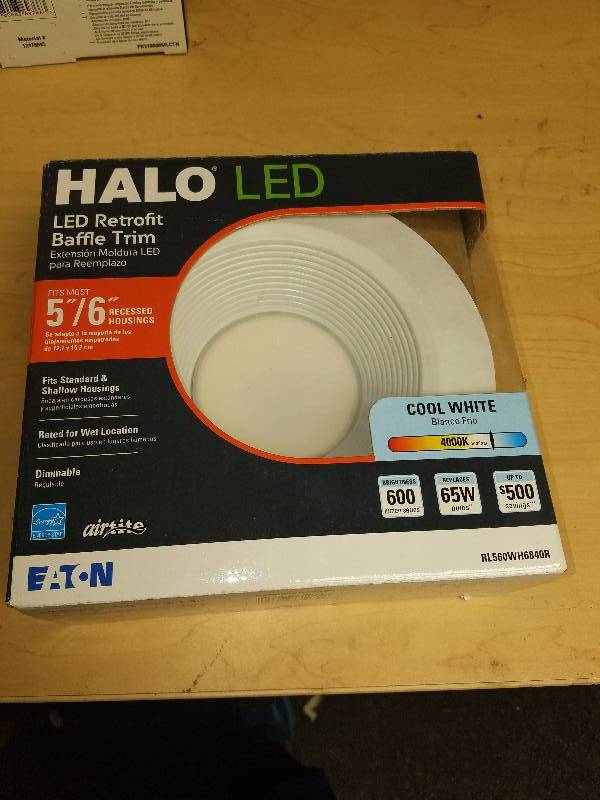 lot 1864 image: Halo LED Retrofit Baffle Trim- 56 Cool White