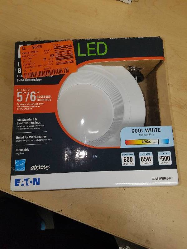 lot 1865 image: Halo LED Retrofit Baffle Trim- 56 Cool White