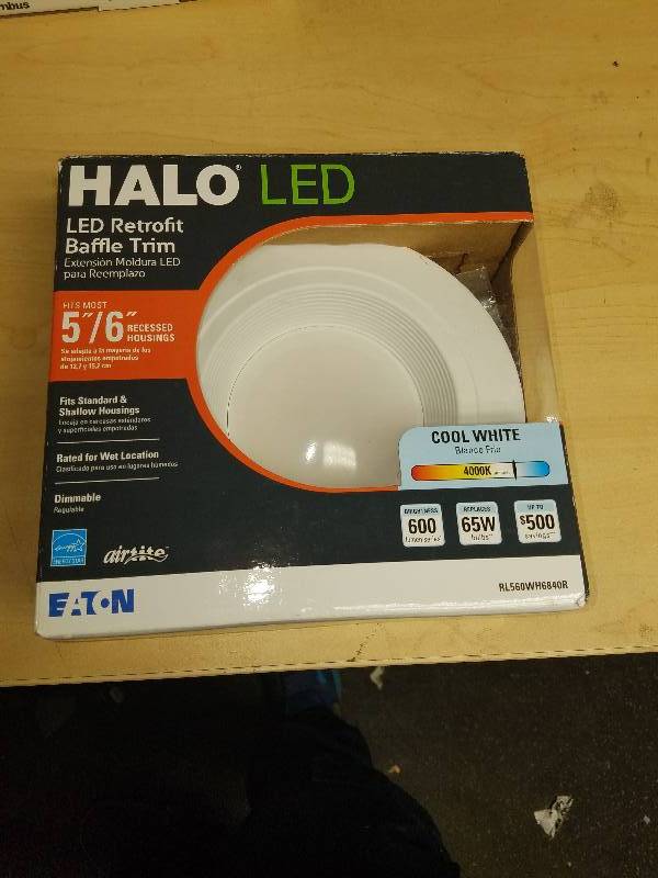 lot 1866 image: Halo LED Retrofit Baffle Trim- 56 Cool White