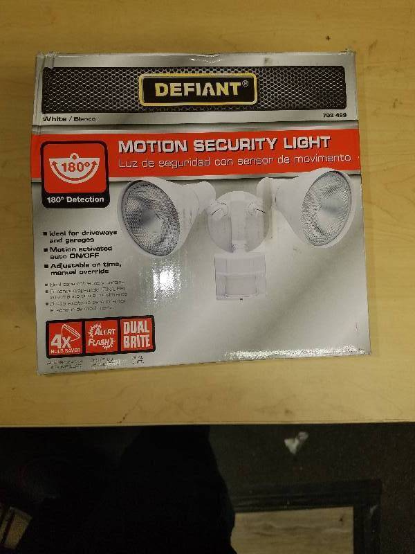lot 1890 image: Defiant Motion Security Lights