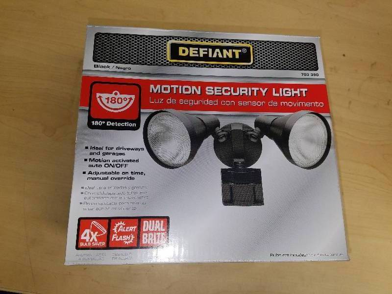 lot 1892 image: Defiant Motion Security Lights