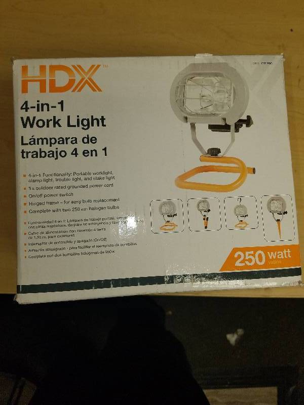 lot 1899 image: HDX Work Light