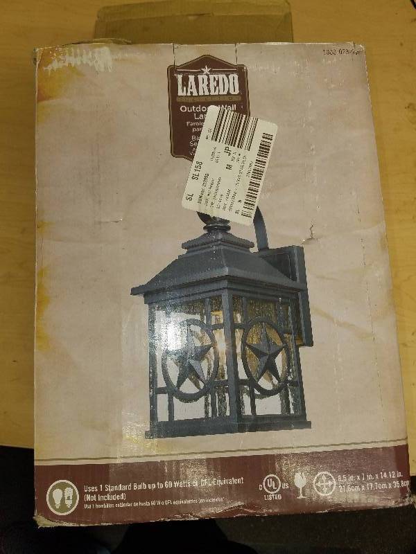 lot 1928 image: Lorato Collection Outdoor Wall Lantern
