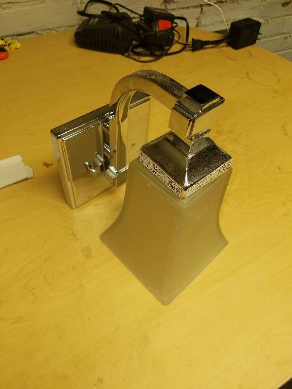 lot 1939 image: Hampton Bay Chrome Wall Sconce