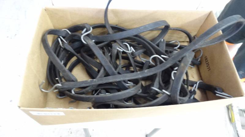 lot 262 image: Bungee strap.