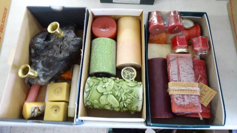 lot 272 image: Candles.