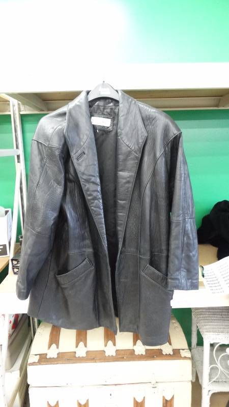 lot 282 image: Charles klien leather 1x coat.