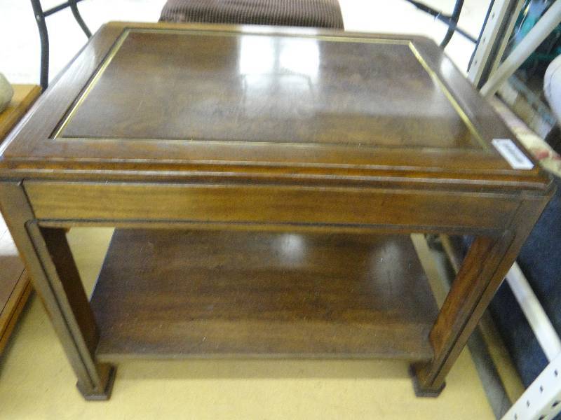 lot 328 image: End table wunderneath.