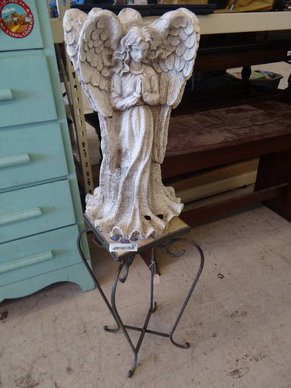 lot 364 image: Plant stand & angel.