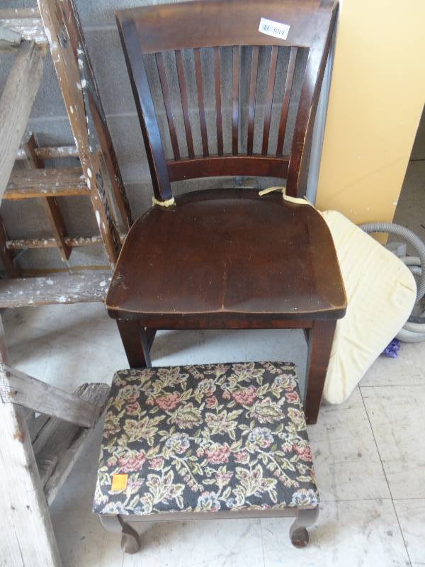 lot 374 image: Dinning room chair & Footstool.