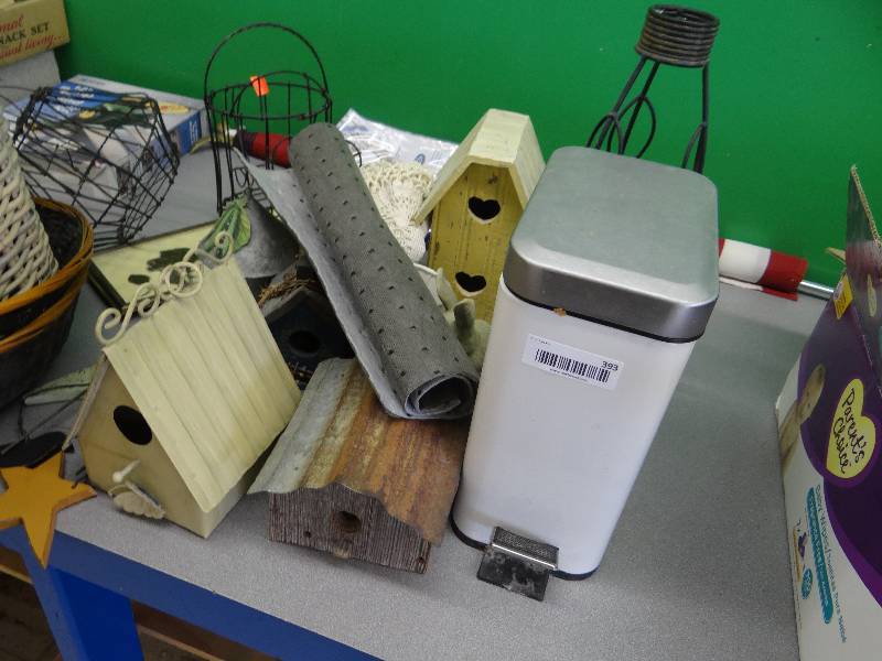 lot 393 image: Trash can, bird house.