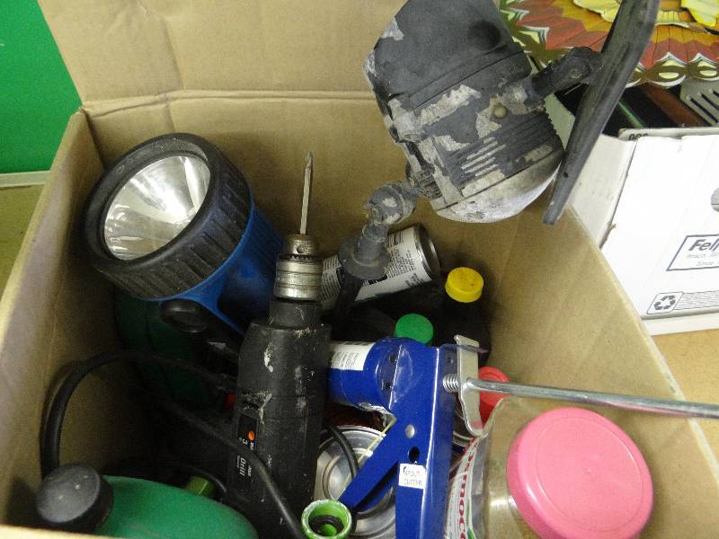 lot 419 image: Caulking gun, corded drill, flash light & misc.