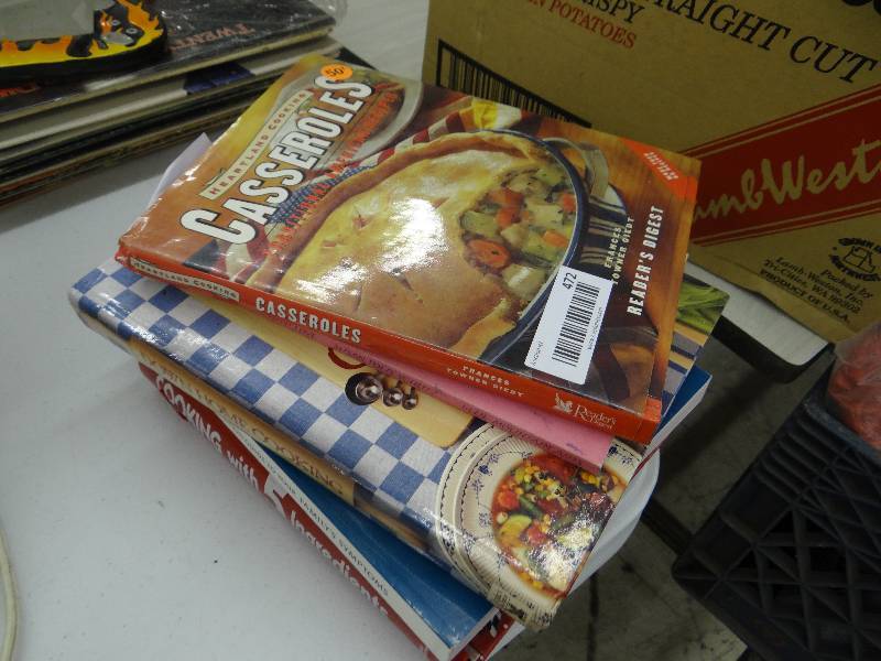 lot 472 image: Cook books & other books.