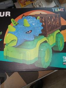lot 17650 image: Temi Dinosaur Truck For Kids 3-5 yrs Triceratops