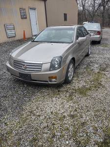 lot 1624 image: 2003 Cadillac CTS