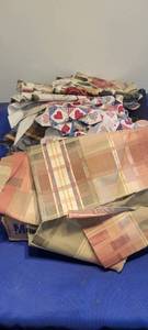 lot 1838 image: Material