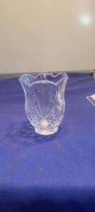 lot 1852 image: Four inch tulip crystal vase