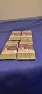 lot 1900 image: Double fold bias tape extra wide