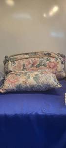 lot 1926 image: Two decorated bed pillows