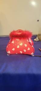 lot 1978 image: Small purse lamp words