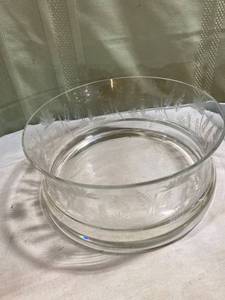 lot 5197 image: 9 34�� crystal bowl