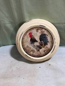 lot 5210 image: 8�� x 2�� hanging rooster