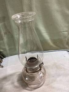 lot 5223 image: 12�� x 4 12�� oil lamp
