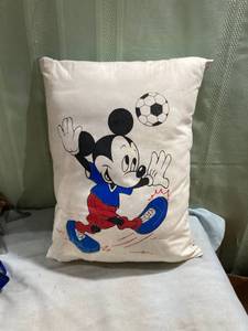 lot 5255 image: 12�� x17�� Mickey Mouse pillow needs washed
