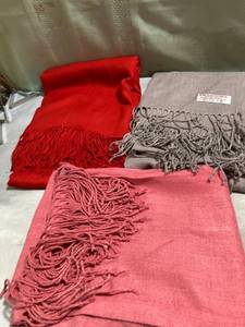 lot 5263 image: 3) scarves 90% cashmere 10% silk. 78 inches long 31 inches wide.