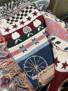 lot 5298 image: 60�� x 40�� throw